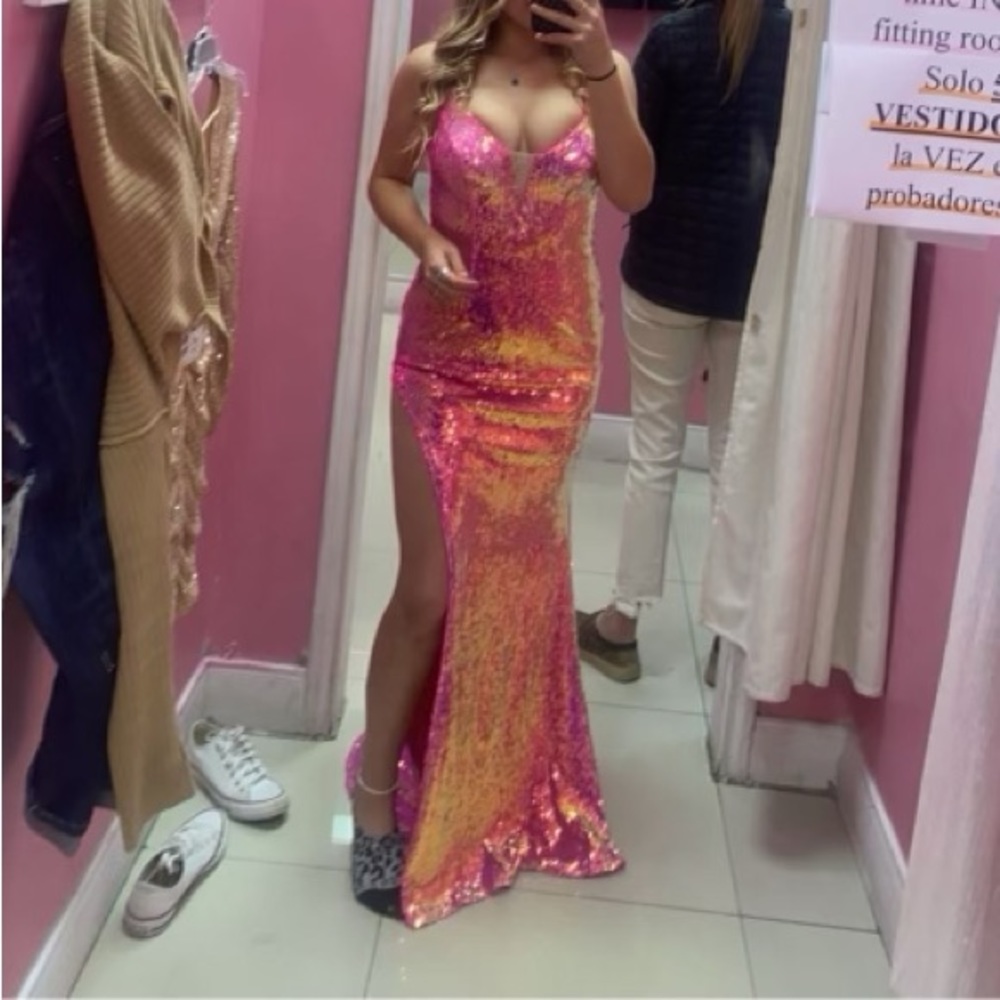 Wow look at this stand out prom dress very flashy and will turn heads